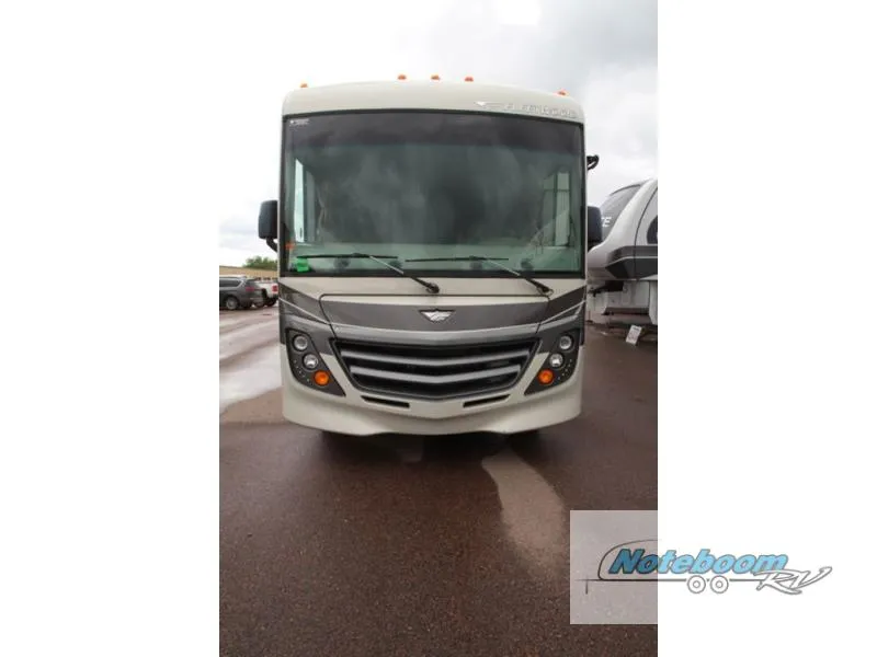 2018 Fleetwood RV Flair LXE 31B - Photo 3