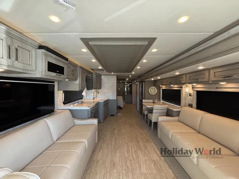 2026 Newmar Ventana 4369 - Photo 3