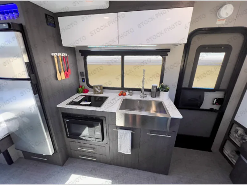 2027 inTech RV O-V-R Expedition - Photo 4