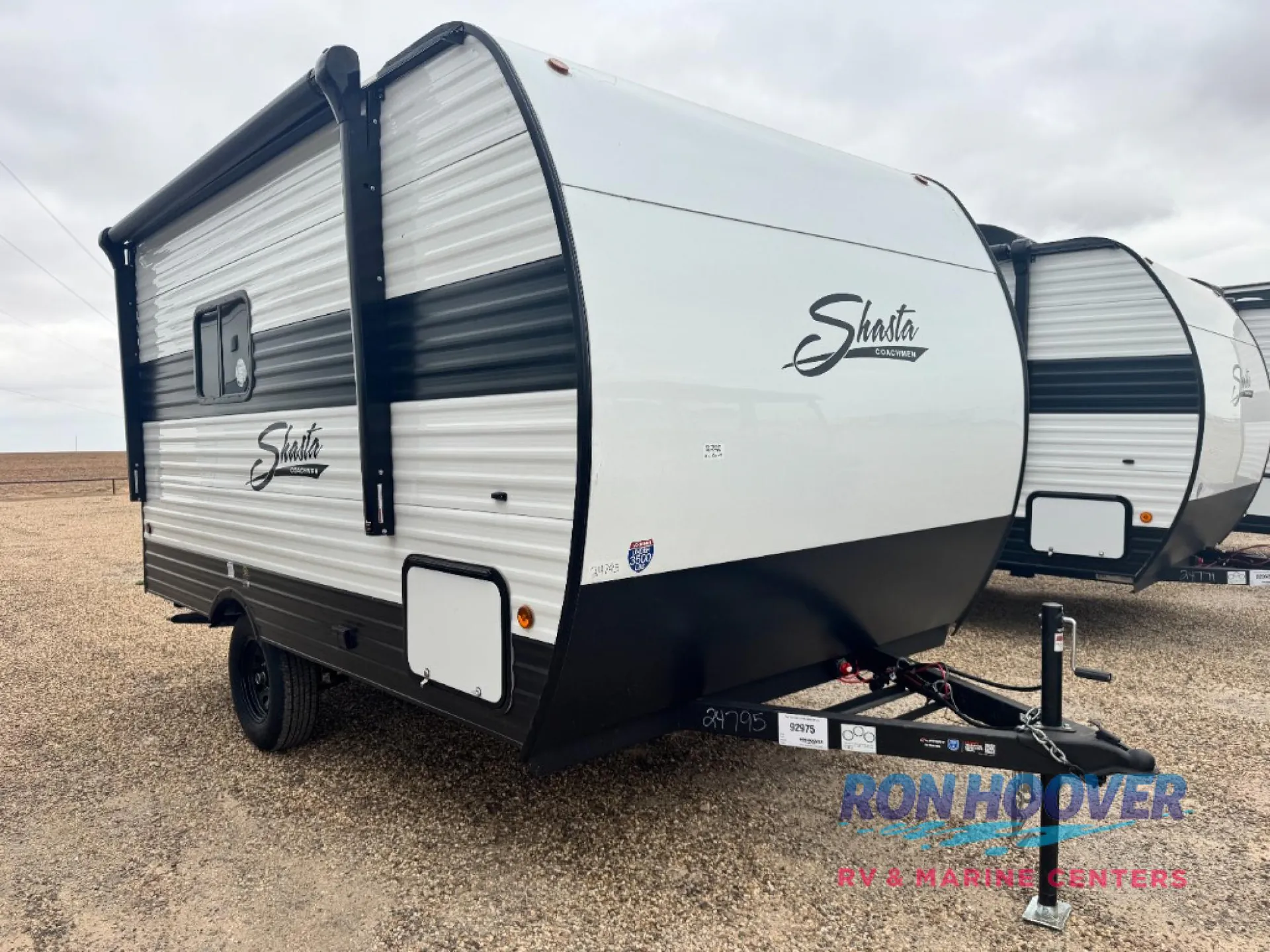 2026 Shasta Compact 17LB
