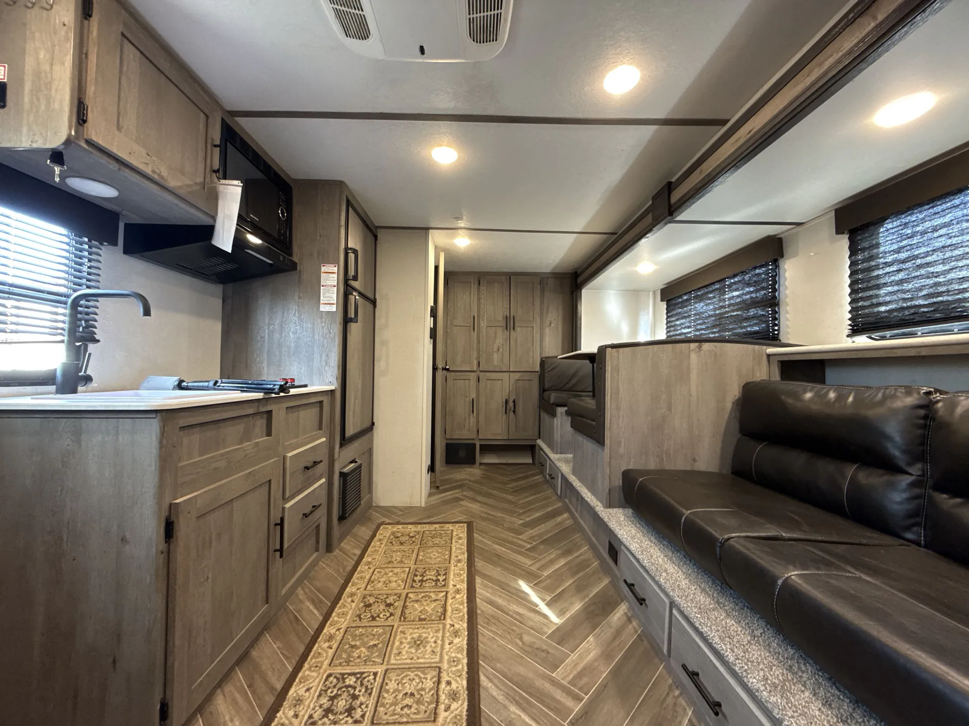 2021 Keystone Springdale 1860SS — living area main
