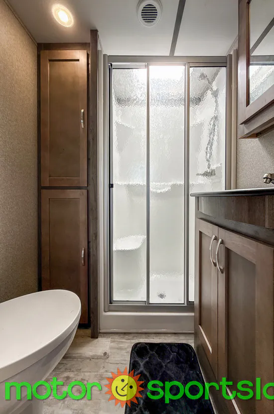 2018 Keystone Sprinter Limited 3530FWDEN, Photos photo 17
