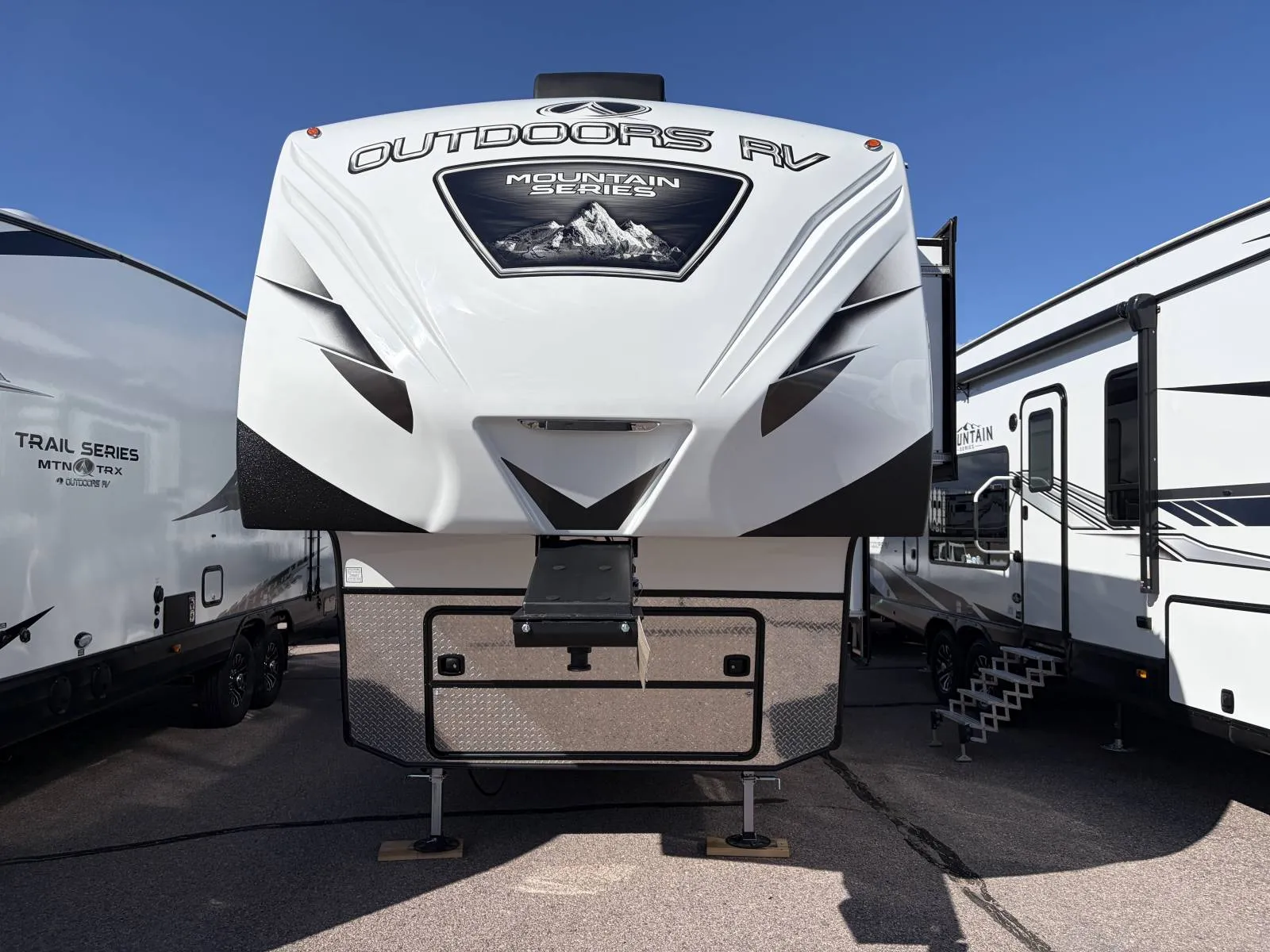 2026 Outdoors Rv GLACIER PEAK 26RKS - Photo 4