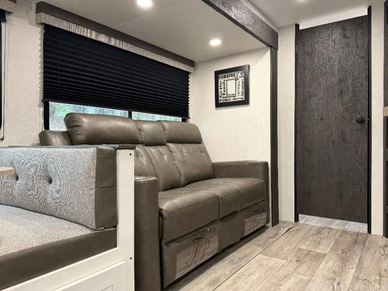 2026 Venture RV Sienna 251VRB - Photo 2