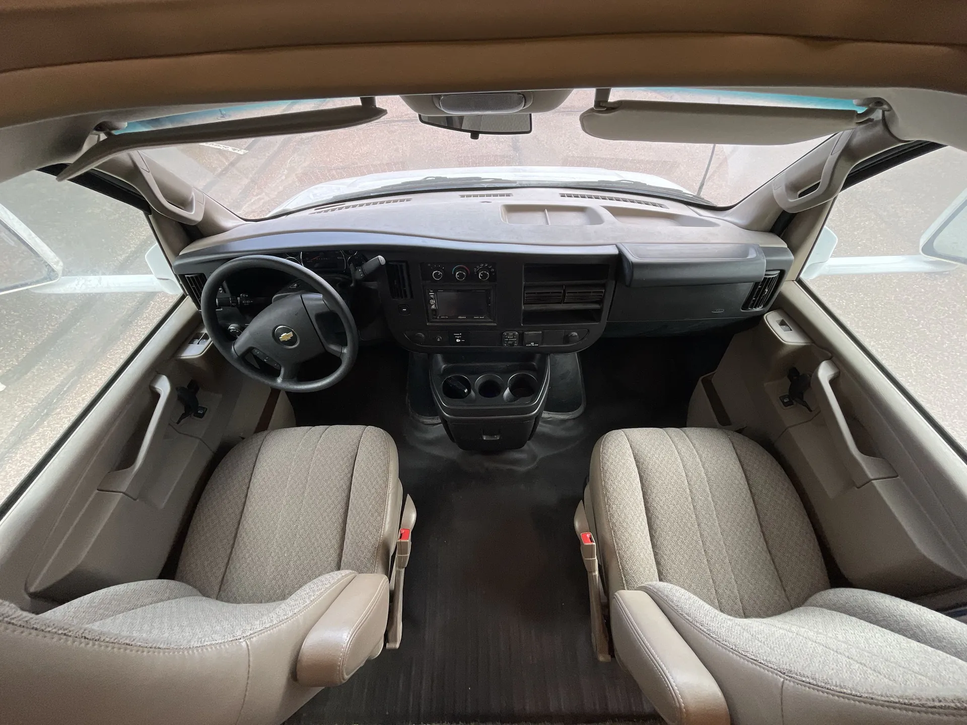 2020 Thor Motor Coach Freedom Elite 22HE — living area main