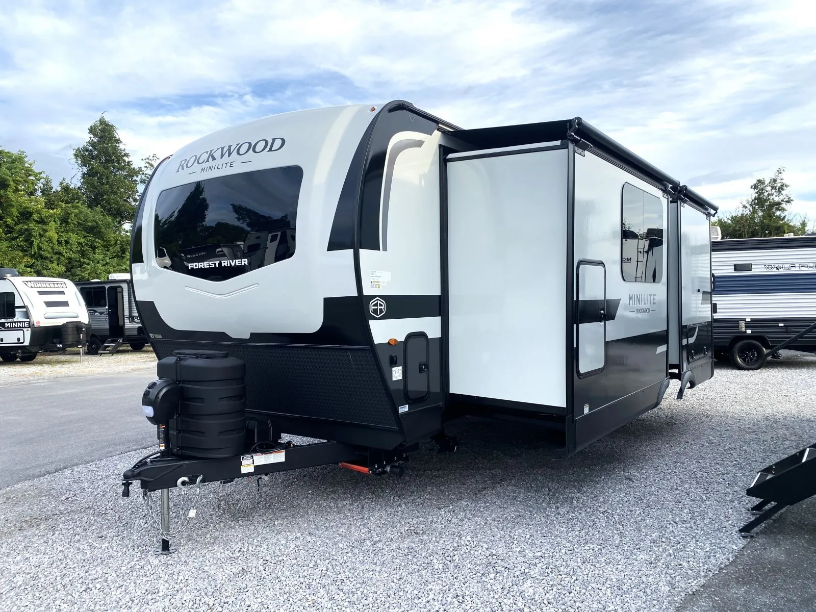 2026 Forest River Rockwood Mini Lite 2523MBR - Photo 3