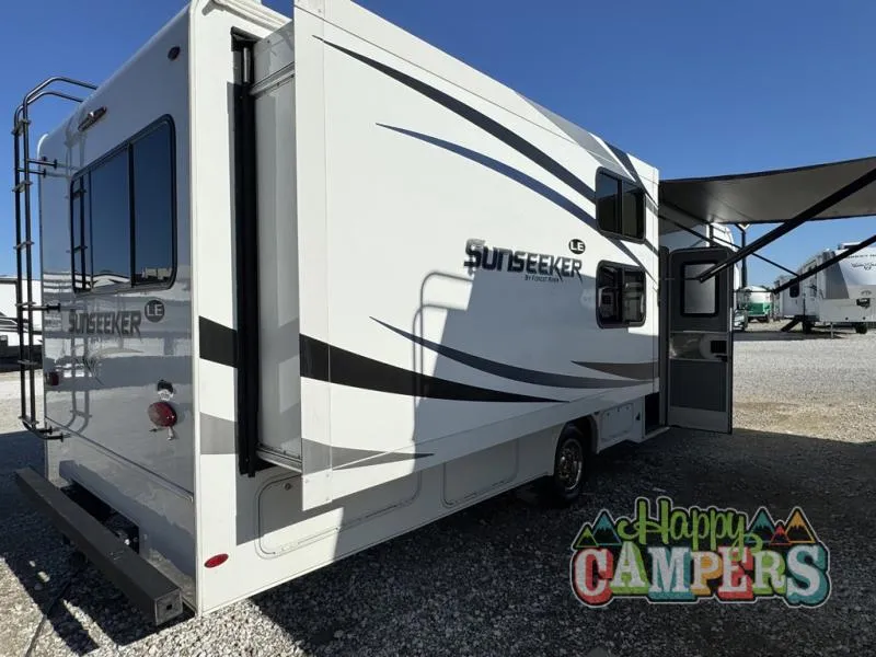 2020 Forest River Sunseeker LE 3250DSLE - Photo 3