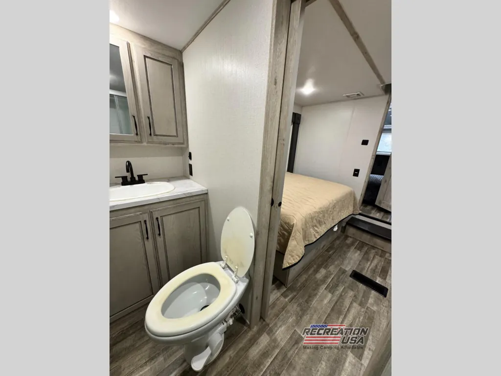 2023 Keystone Avalanche 390DS, Photos photo 30