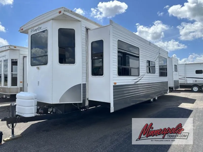 2008 CrossRoads RV Hampton 39FK - Main photo
