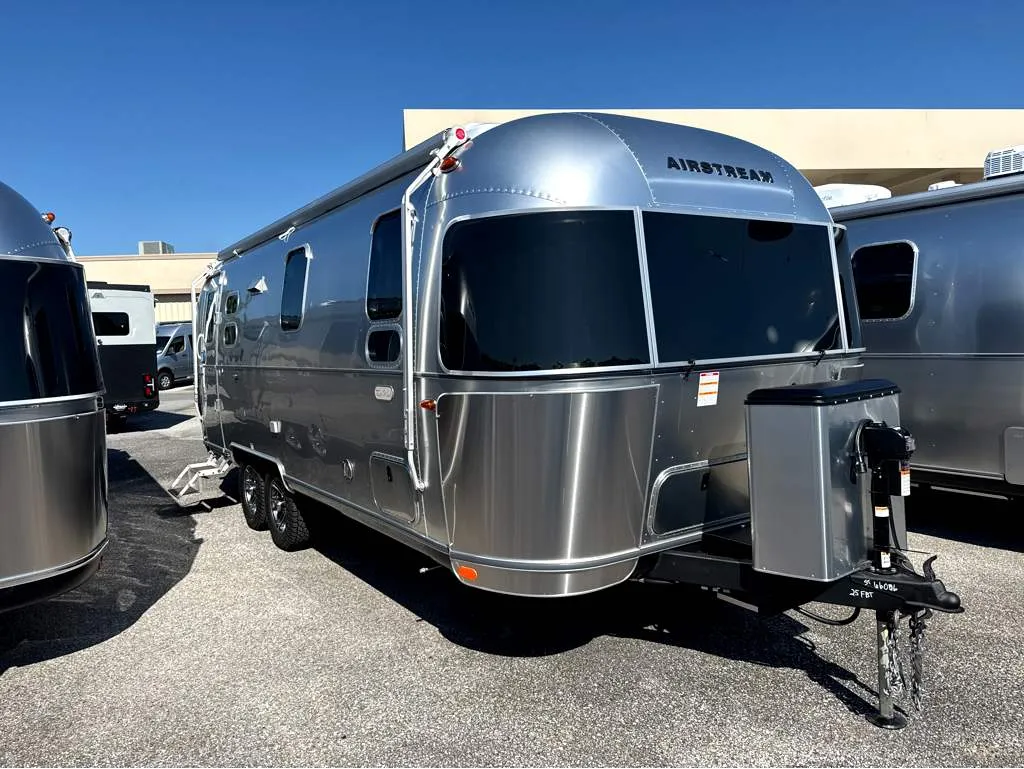 2026 Airstream Trade Wind 25FB - Photo 2