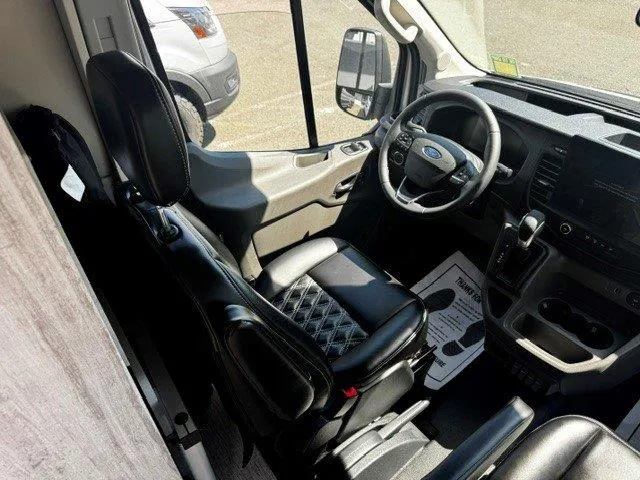 2027 Chinook RV Bayside RT, Photos photo 10