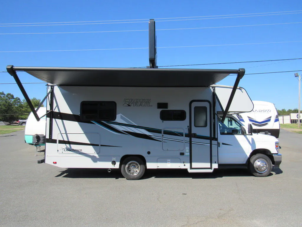 2025 Coachmen Cross Trail 23XG - Photo 4