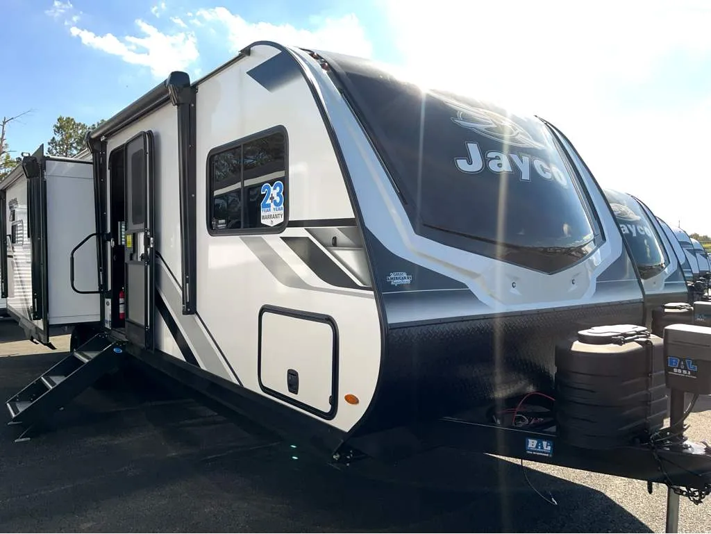 2026 Jayco Jay Feather 27MK - Photo 2