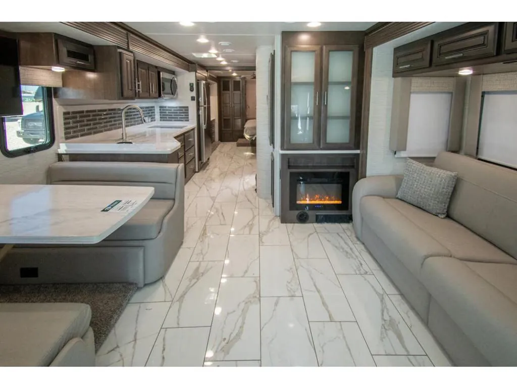 2026 Forest River Berkshire 34B, Photos photo 8