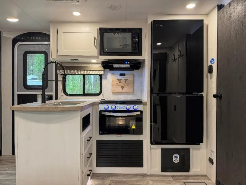 2026 Venture RV Sienna 251VRB - Photo 4