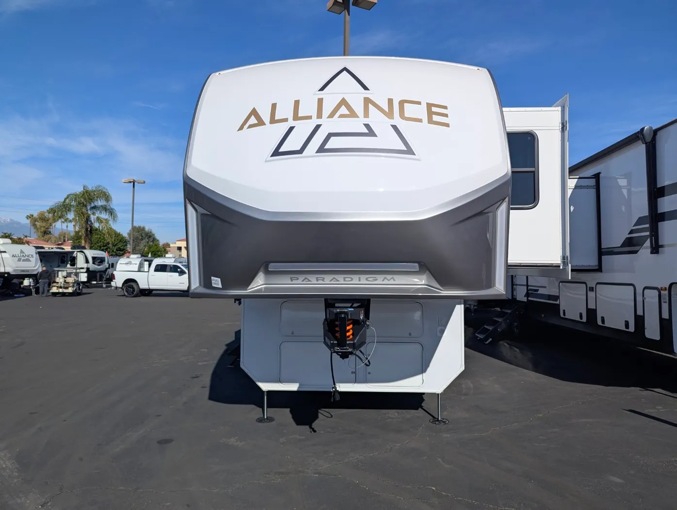 2026 Alliance RV Paradigm 388SP - Photo 3