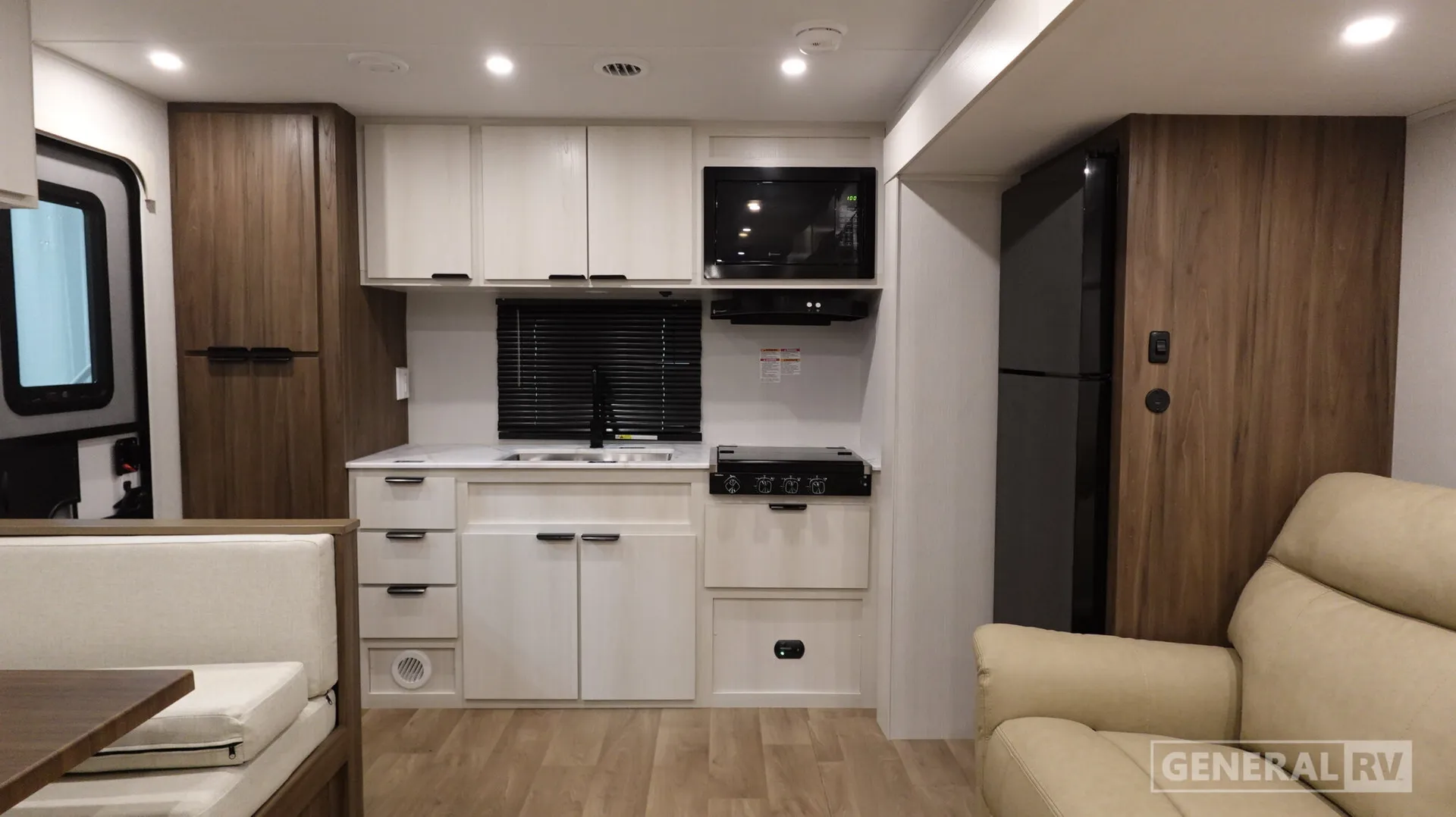 2026 Winnebago Access 25RK - Photo 3