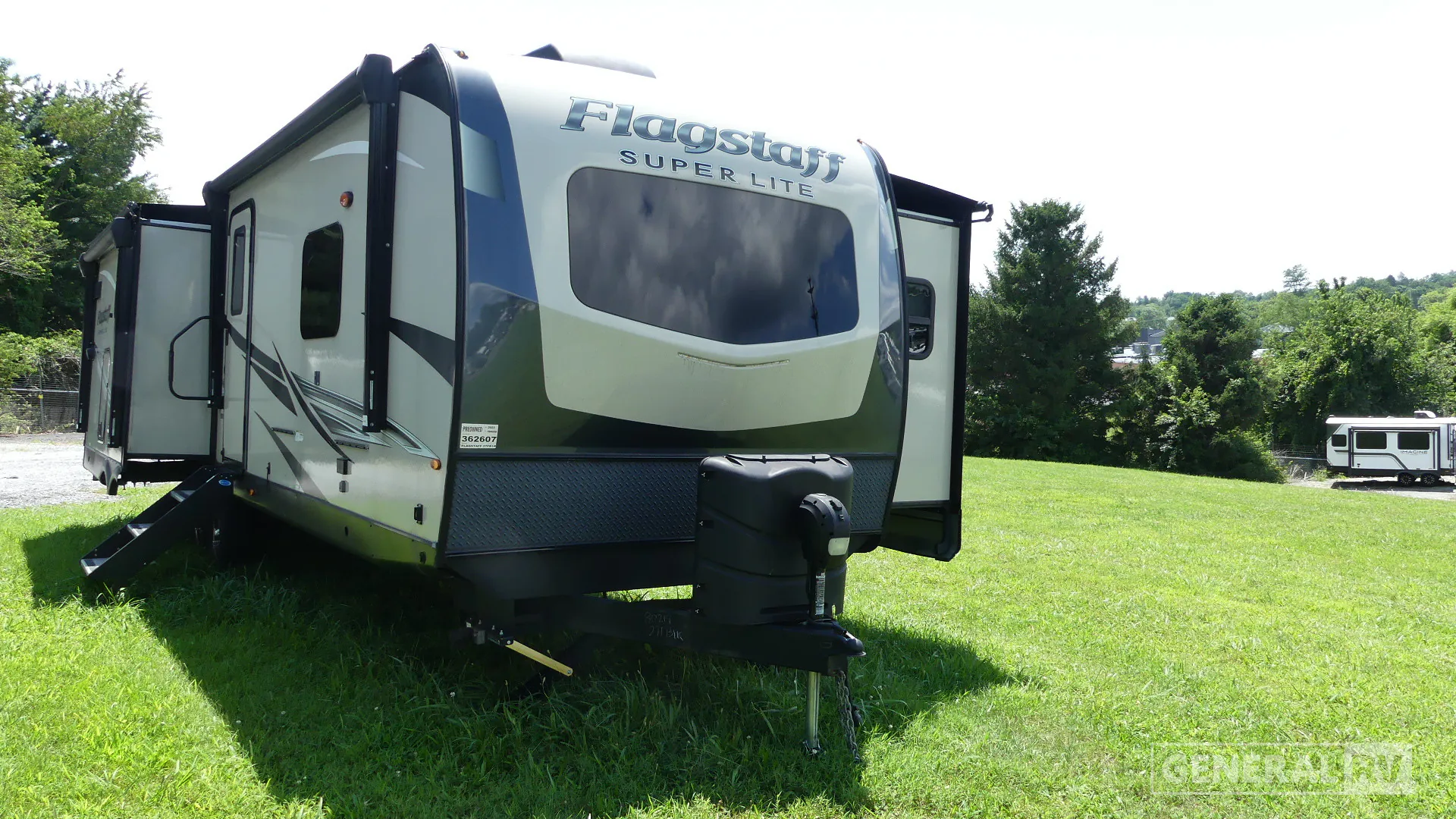 2022 Forest River Flagstaff Super Lite 27FBIK - Photo 2
