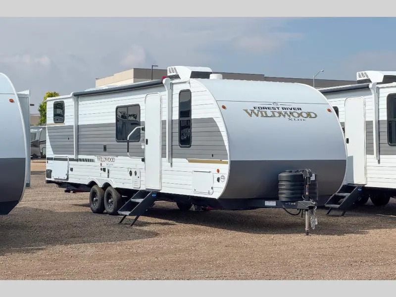 2027 Forest River RV WILDWOOD X-LITE 273QBXL - Photo 2
