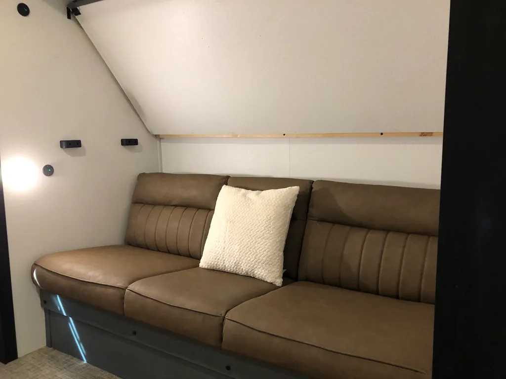 2027 Forest River Puma 32BHQS, Photos photo 17