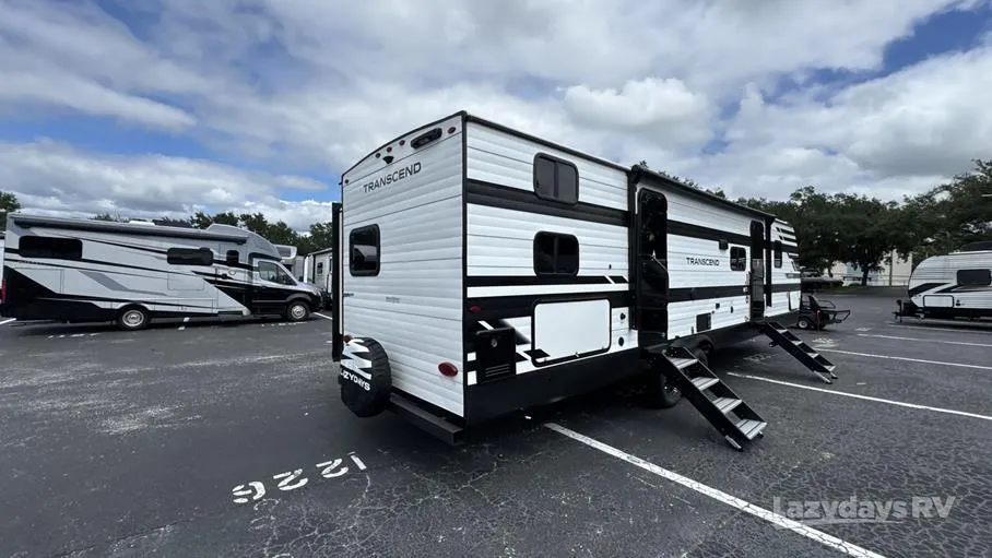 2026 Grand Design Transcend Xplor 325BHT - Photo 4
