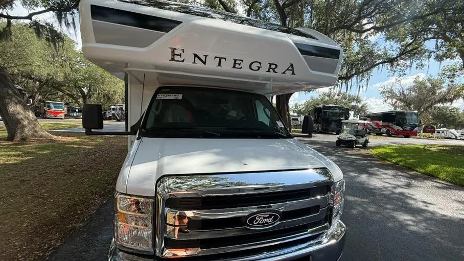 2027 Entegra Coach Odyssey 24B - Photo 3