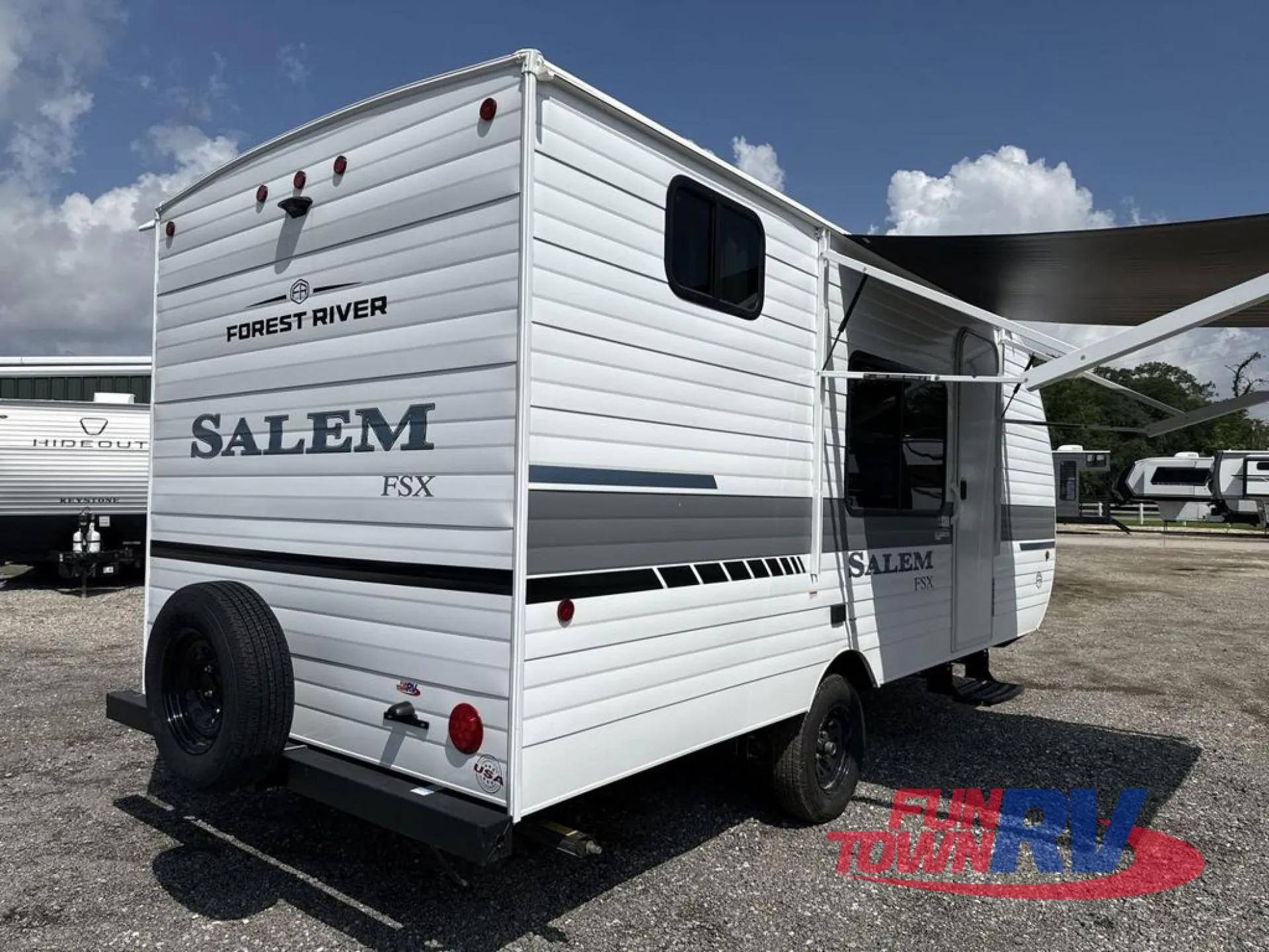 2027 Forest River Salem FSX 174DBLE — Photo 7