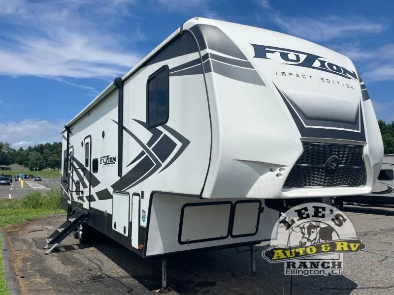 2020 Keystone Impact 311 - Main photo