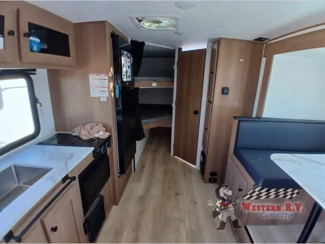 2027 Coachmen Apex 208BHS - Photo 4