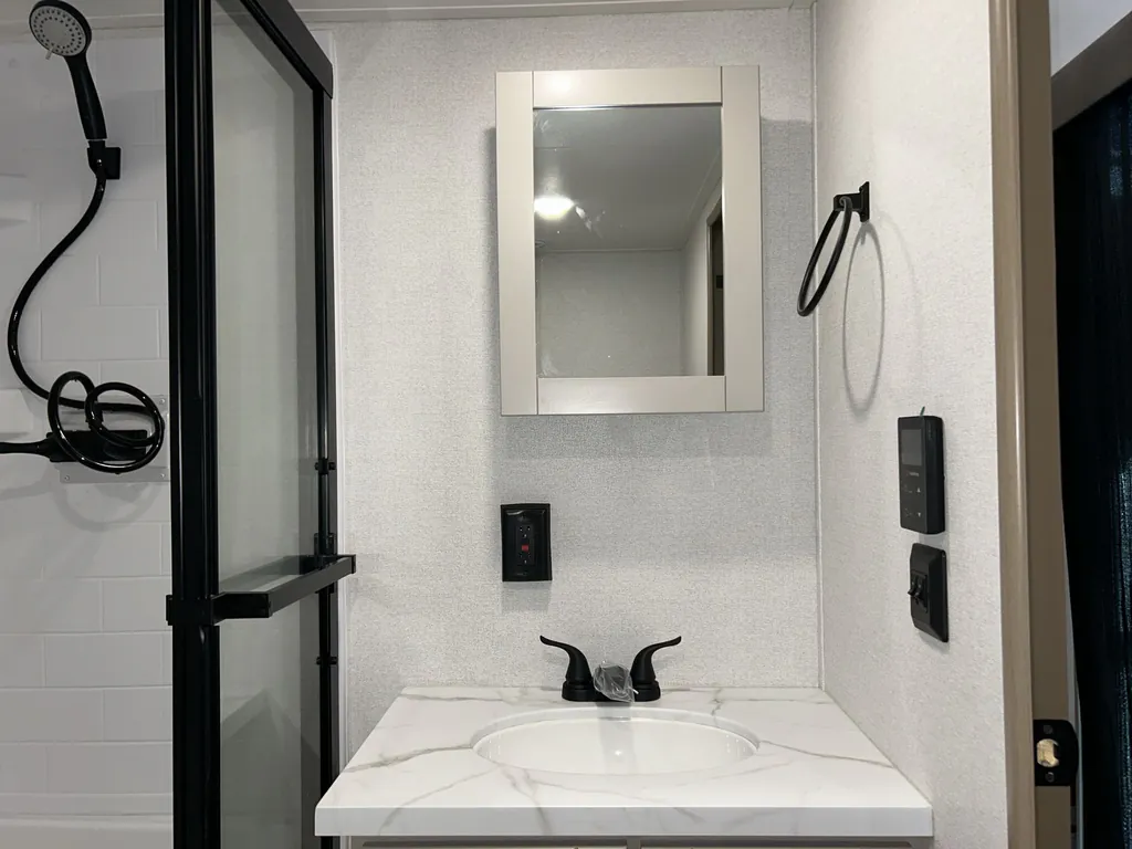 2027 Jayco Jay Flight Bungalow 401LOFT DS, Photos photo 55