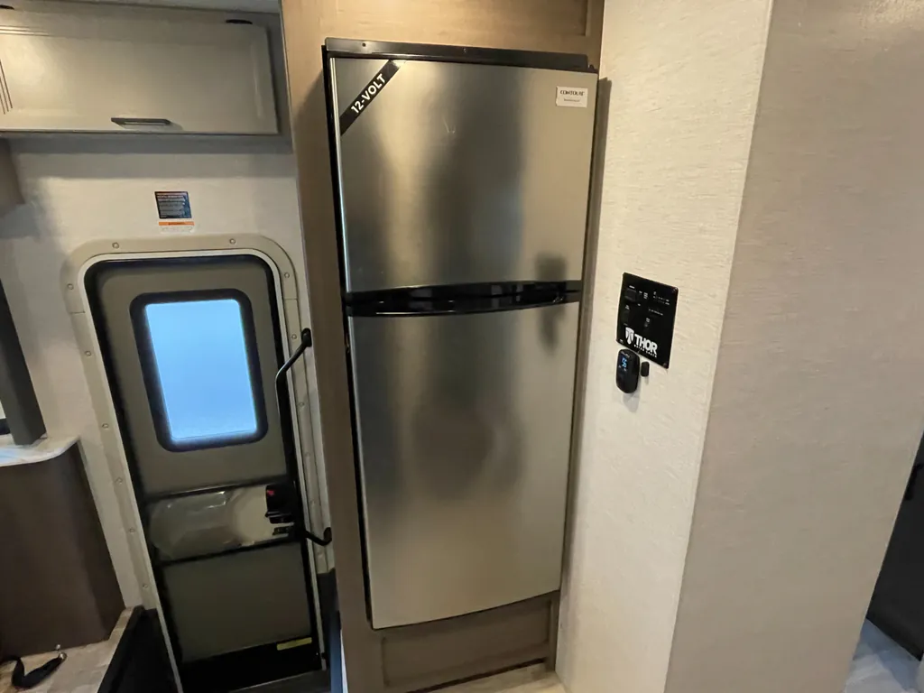 2024 Thor Motor Coach Freedom Traveler A32, Photos photo 12