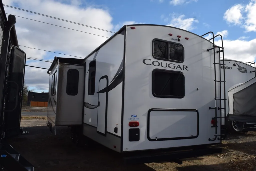 2022 Keystone Cougar Half-Ton 30BHS, Photos photo 5