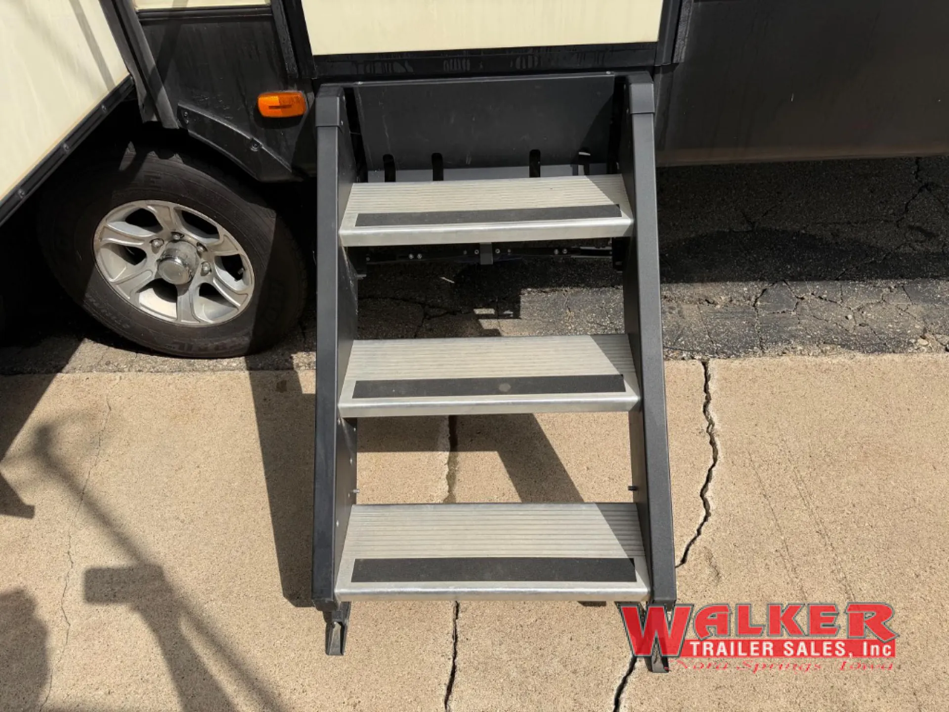 2015 Heartland ElkRidge Xtreme Light E 289 - Photo 3