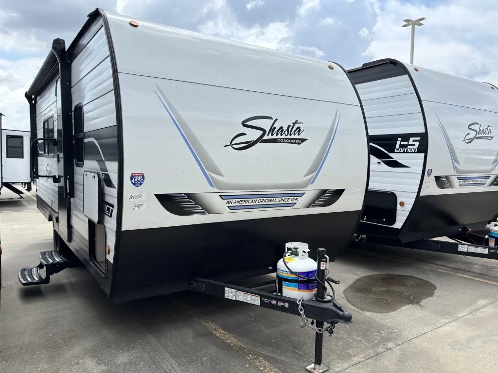 2018 Forest River WILDCAT 30GT - Photo 2