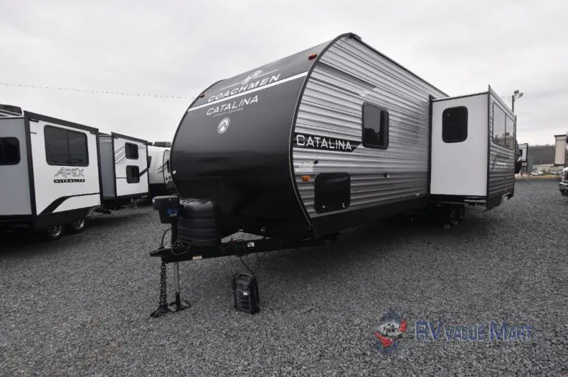 2026 Coachmen Catalina Legacy Edition 293TQBSCK - Photo 3