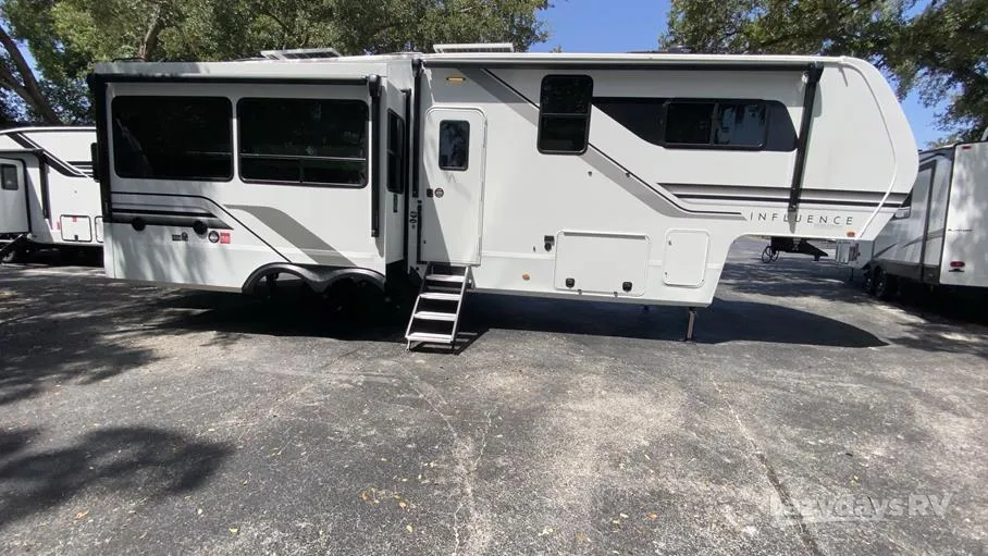 2026 Grand Design Influence 3003RL - Photo 3