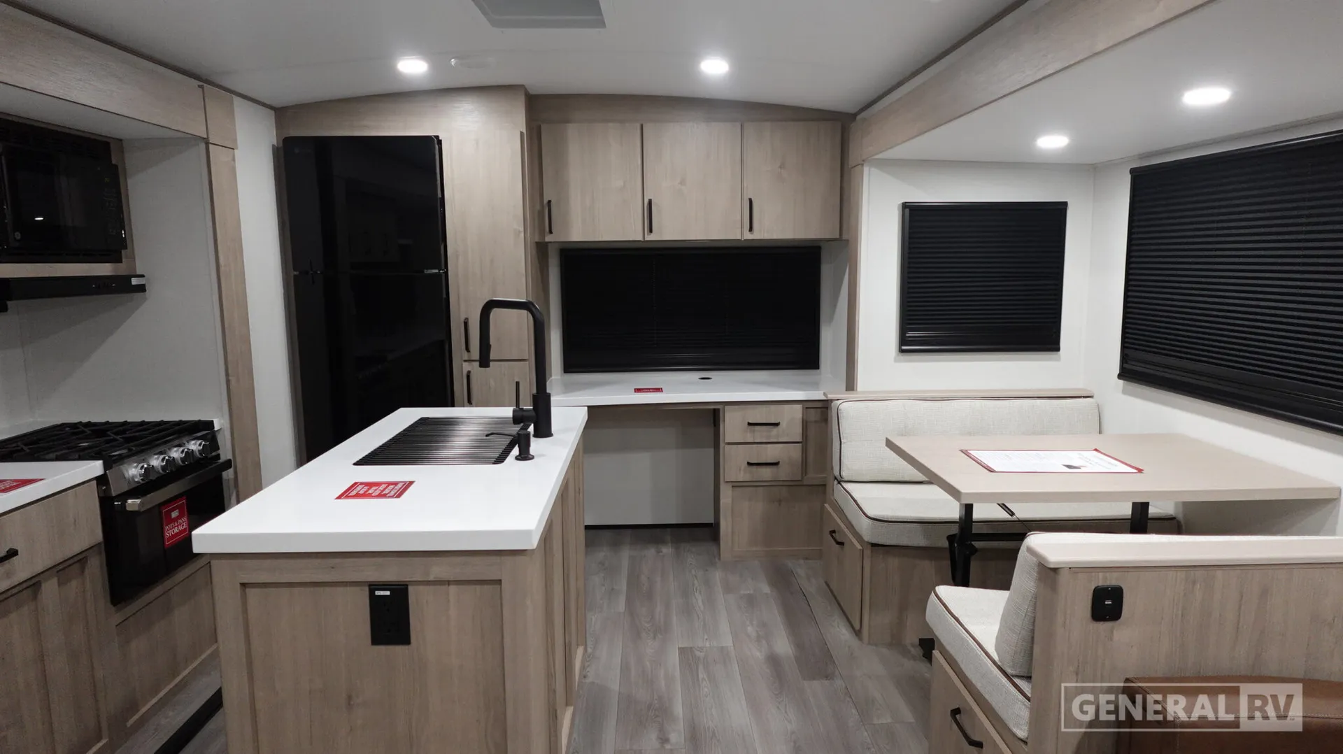 2026 Grand Design Imagine 2670MK - Photo 3