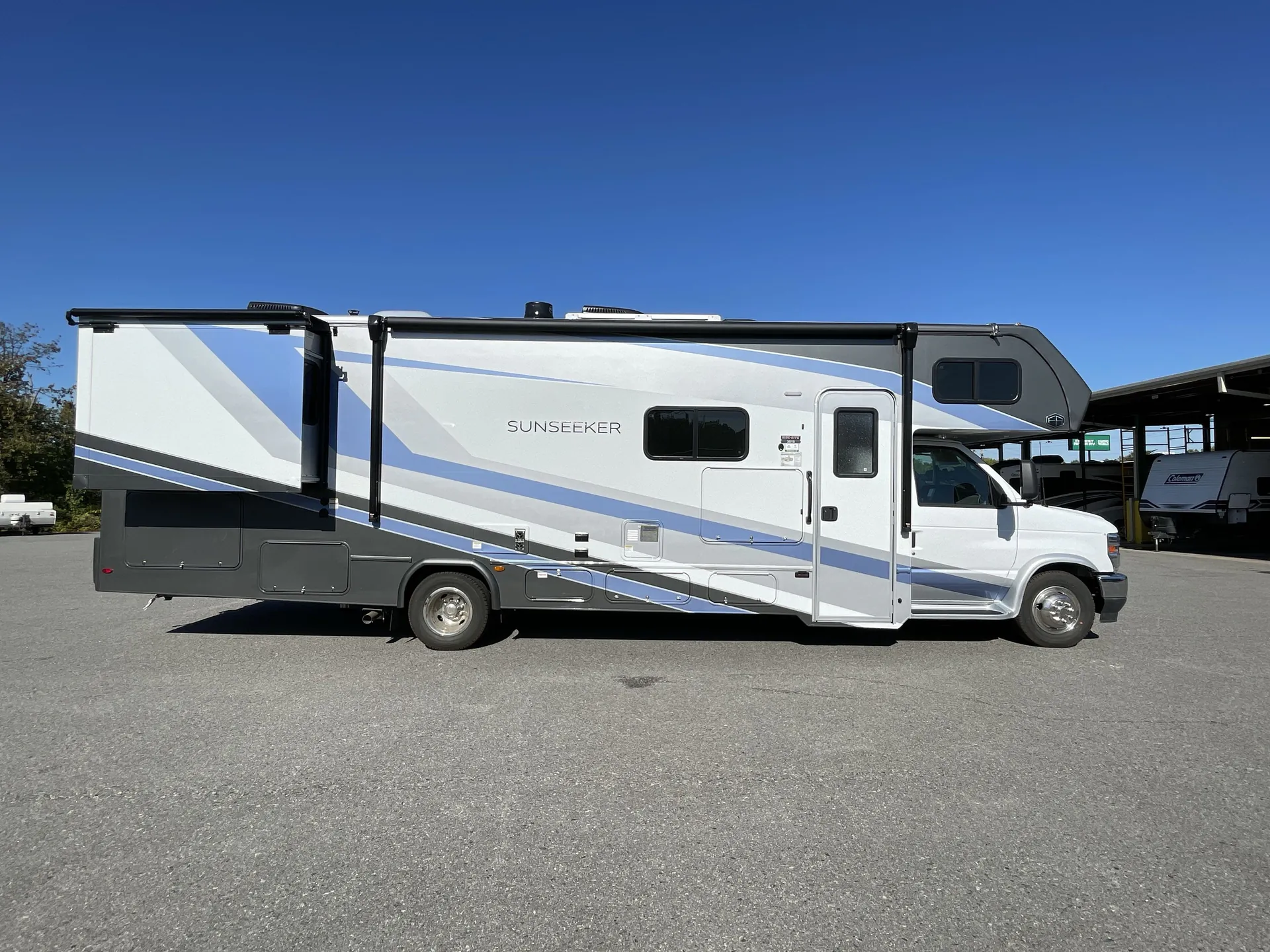 2027 Forest River Sunseeker 3010DS — off campside