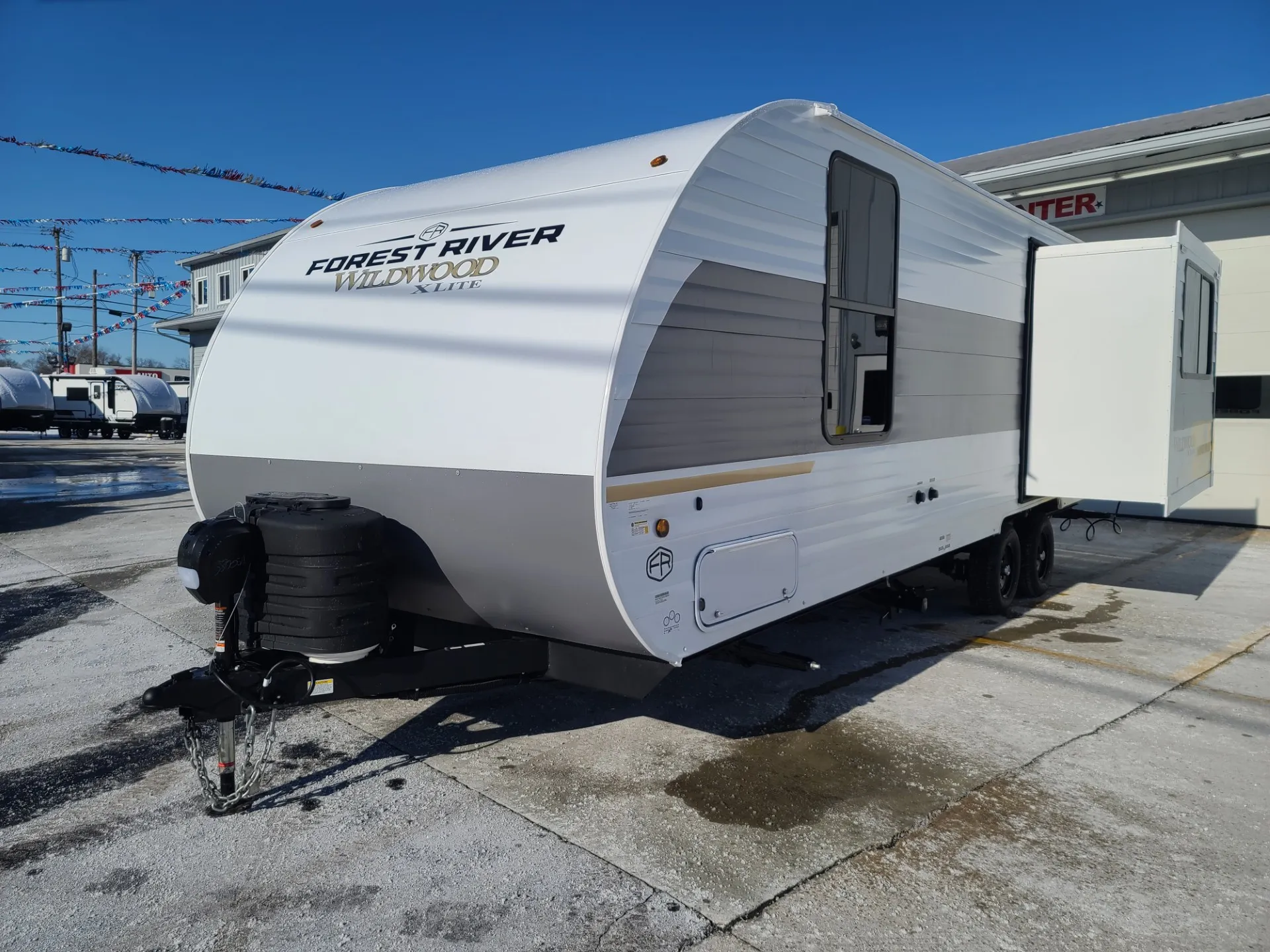 2025 Forest River Wildwood X-Lite 24RLXL - Photo 4