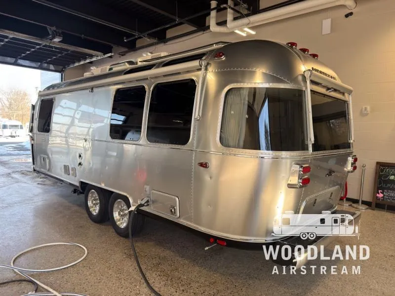 2026 Airstream Globetrotter 25FB - Photo 4