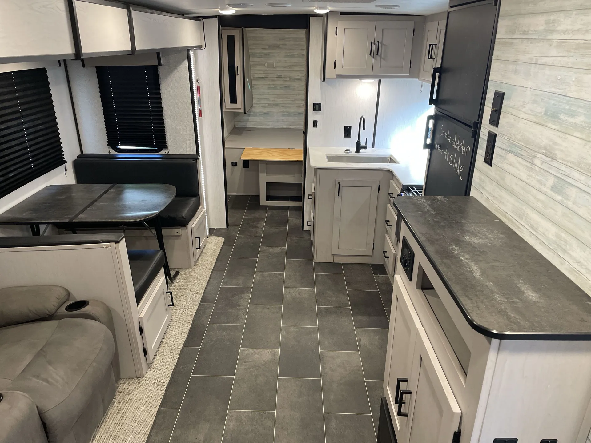 2022 Heartland Mallard M260 - Photo 3