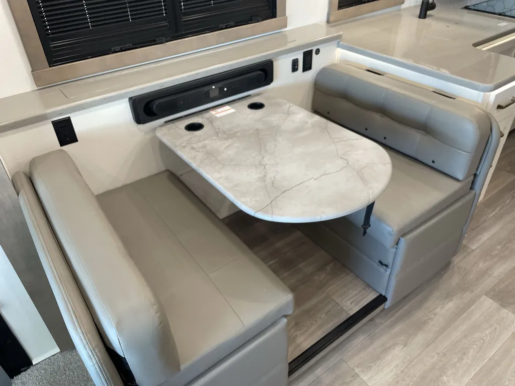 2027 Entegra Coach Vision XL 36C, Photos photo 46
