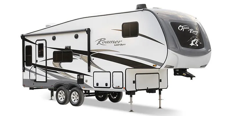 Highland Ridge Roamer Light Duty 304BHS exterior