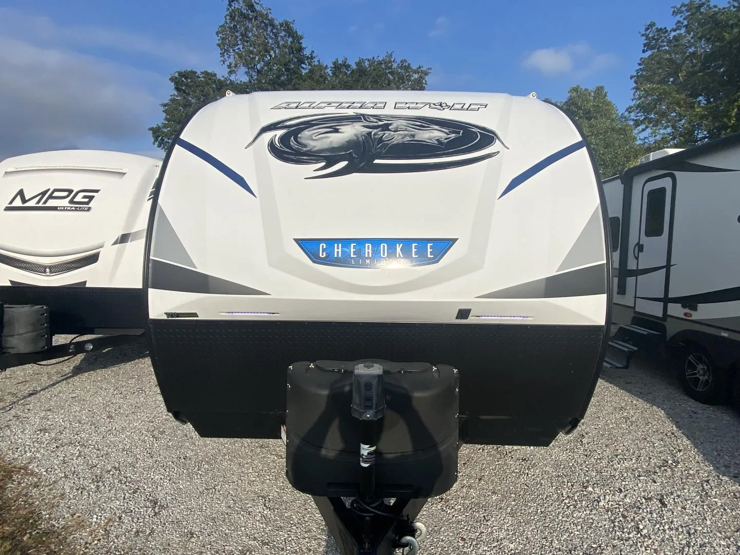2023 Forest River Cherokee Alpha Wolf 22SW-L - Photo 4