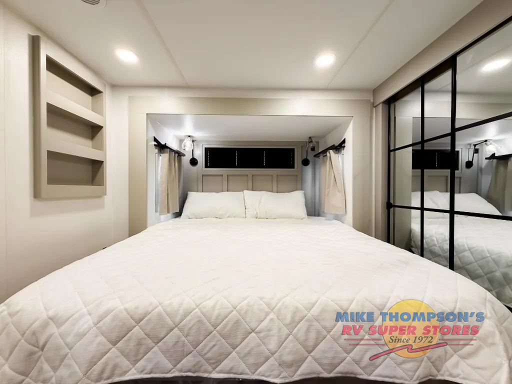 2026 Brinkley Model G 3950, Photos photo 30