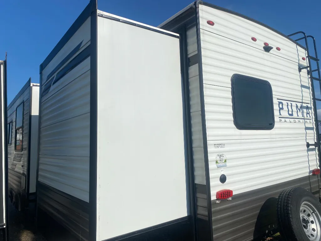 2023 Forest River Puma 32BHQS - Photo 4
