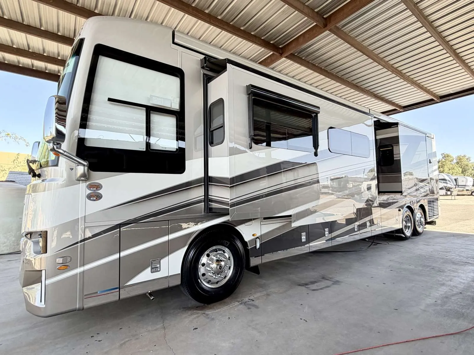 2027 Newmar Dutch Star 4345 - Photo 3