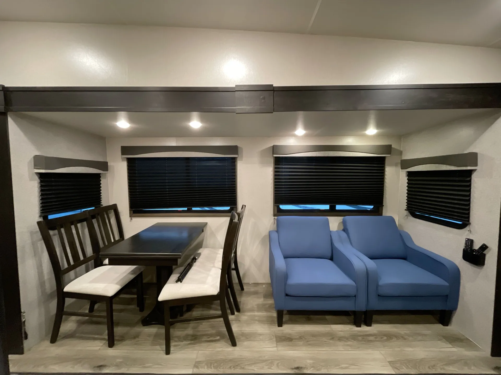 2021 Highland Ridge Open Range Light 291RLS — living area main