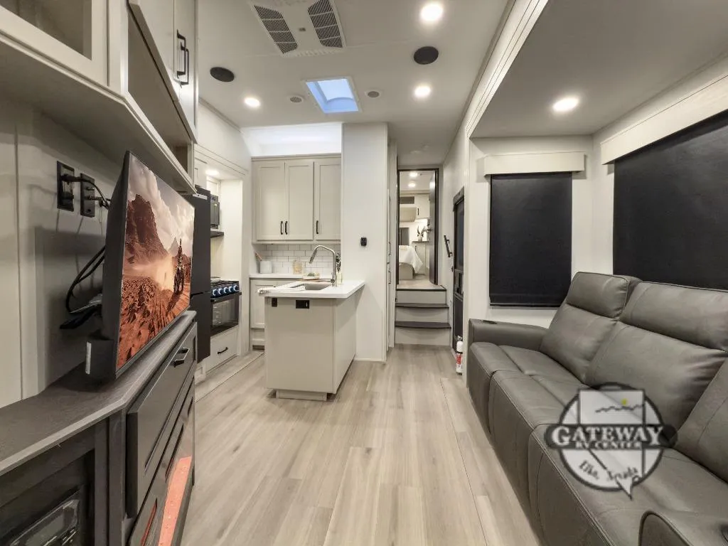 2027 Grand Design Momentum G-Class 350G - Photo 4