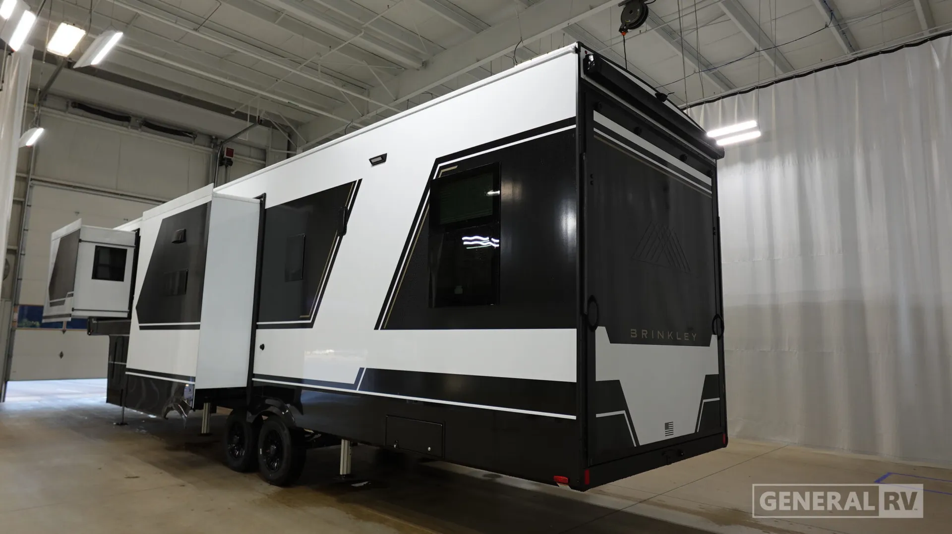 2026 Brinkley Model G 3500 - Photo 4